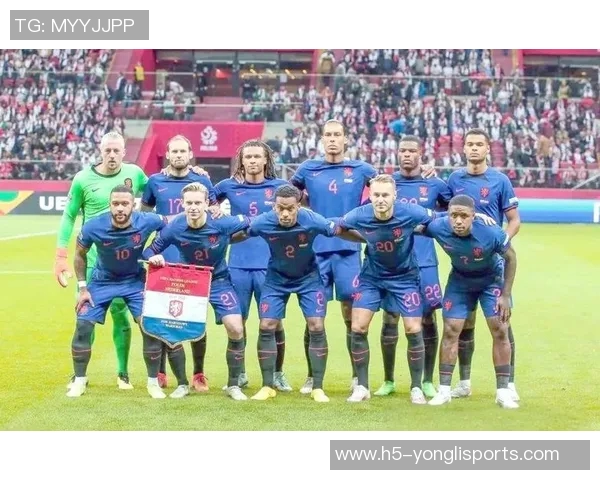 2014年世界杯经典对决荷兰与西班牙的惊心动魄之战回顾